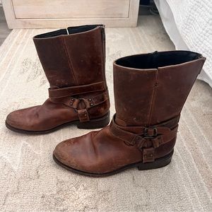 Frye short brown leather boots